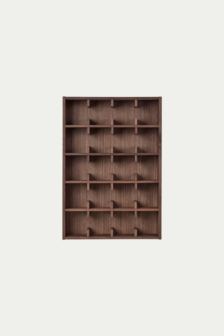 SÆTTER 5 - Smoked oak