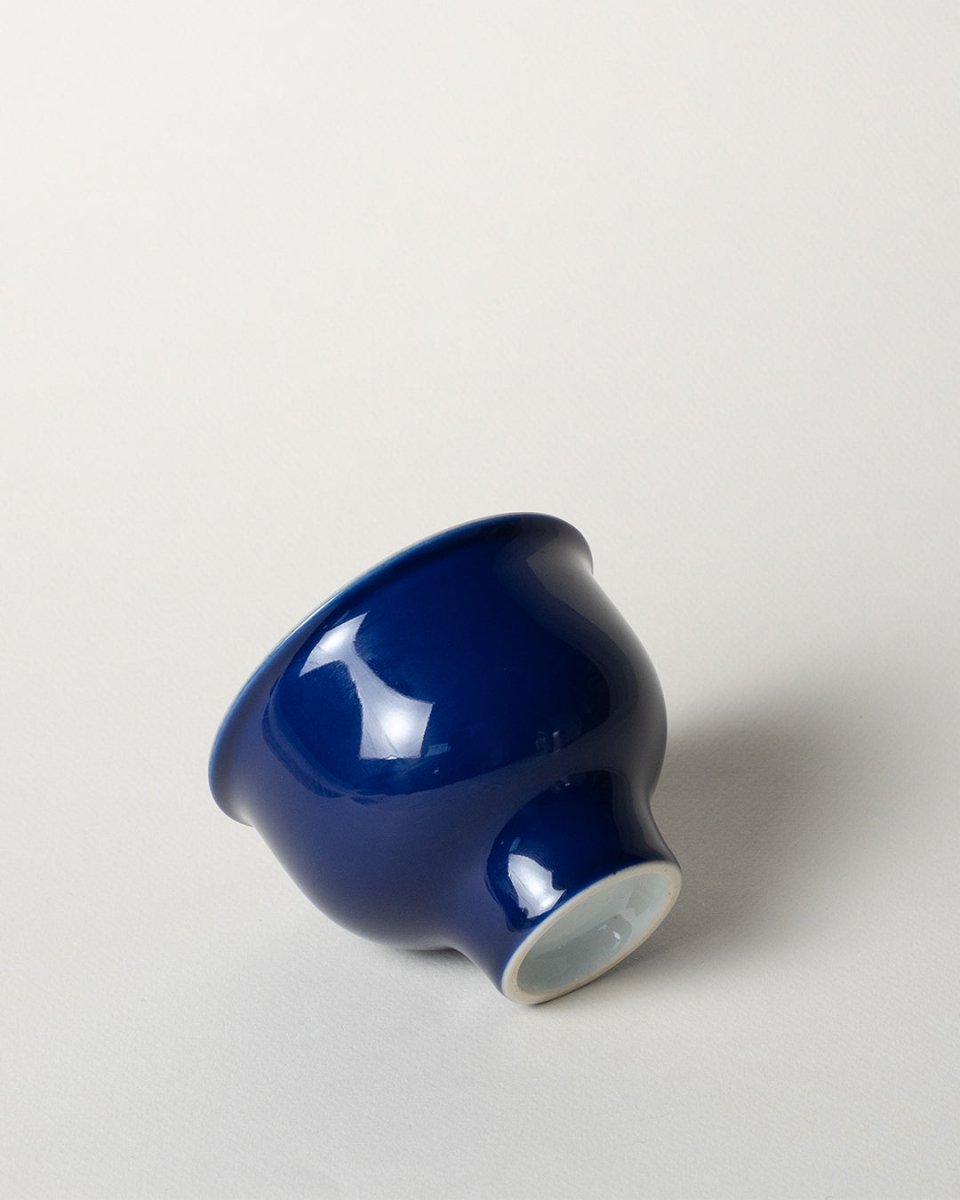 SÆTTER x The Table Project: MANZ Tea Cup, Blue - Sætter Copenhagen - den originale kopreol